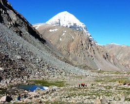 Kailash Mansarovar via Lucknow