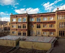 Hotel Alpine Ladakh