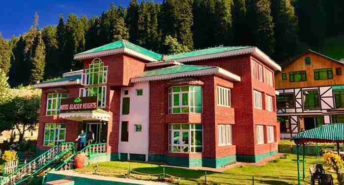 Hotel Glacier Heights